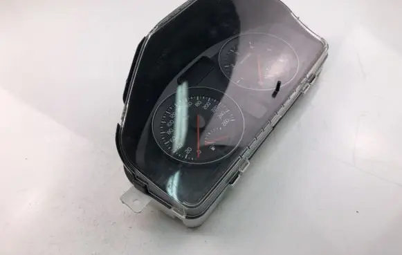 Volvo C30 Speedometer (instrument cluster) 30765310