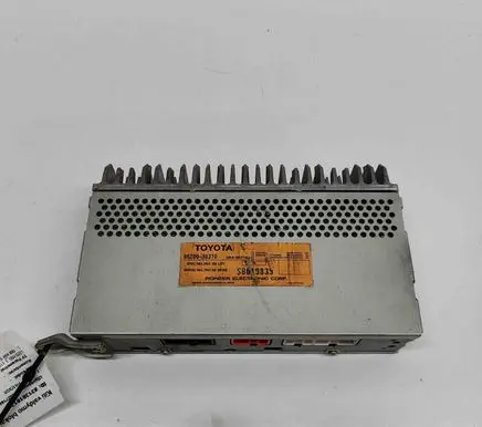 Lexus GS 300 400 430 Sound amplifier 8628030370