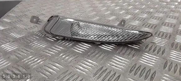 Opel Astra J Front indicator light 13367142