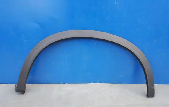 Suzuki Vitara (LY) Rear arch trim 7726154P0