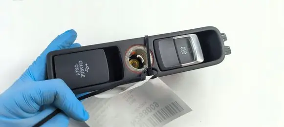 Audi Q3 F3 Other switches/knobs/shifts 