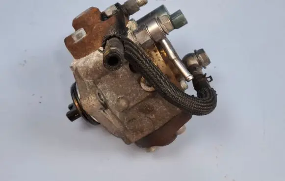 Mazda CX-5 Fuel injection high pressure pump 2940001663