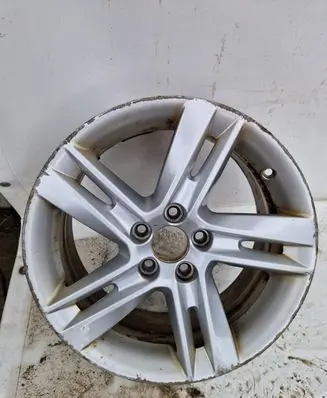 Volvo V60 R17 alloy rim 31381412