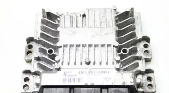 Ford Focus Engine control unit/module 7M5112A650BCE