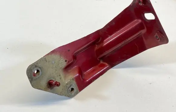 Seat Altea Fender mounting bracket 5P0821135