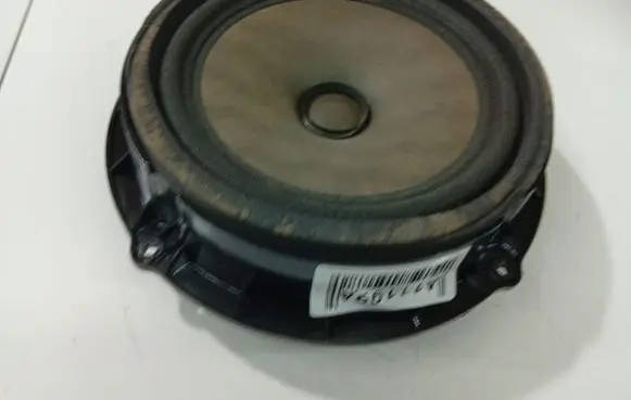 KIA Ceed Front door speaker 