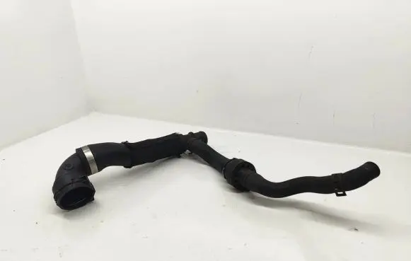 Audi Q7 4L Engine coolant pipe/hose 3B0122291
