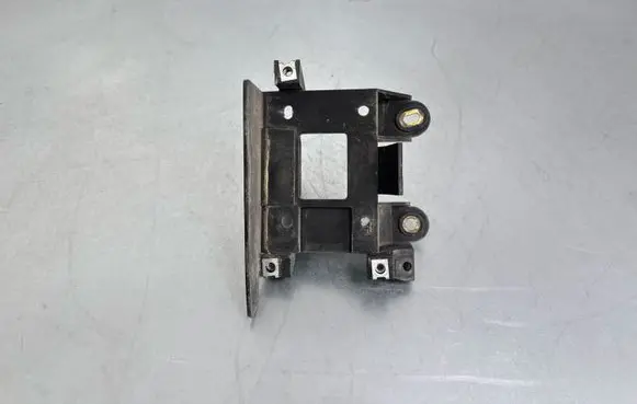 Porsche Macan (95B) Blind spot radar bracket 95B907510A