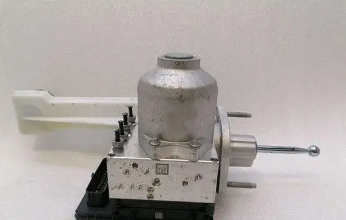 Lotus Emira Brake booster 8895957087