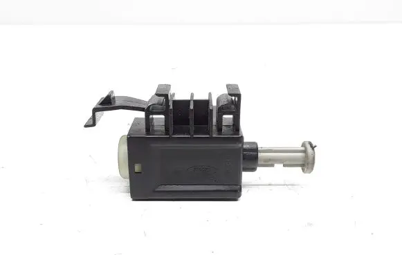 Volvo V70 Clutch pedal sensor 6G9T11A152AA