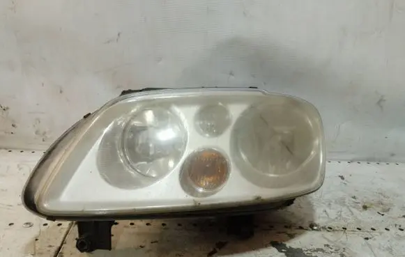 Volkswagen Touran I Headlight/headlamp 1T0941005D 0301205201