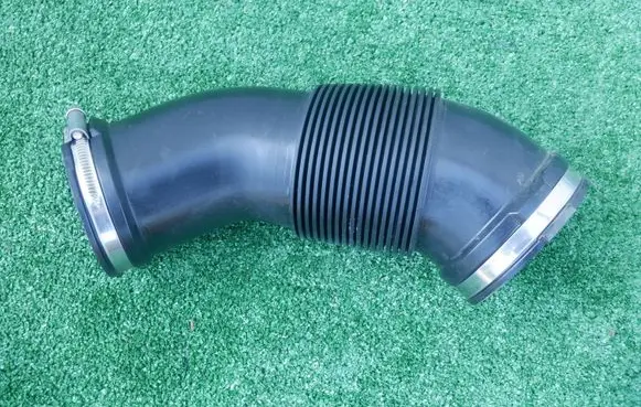 Audi A7 S7 4K8 Turbo air intake inlet pipe/hose 059129616C