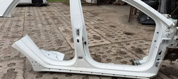 KIA Rio Sill 