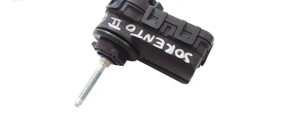 Headlight level adjustment motor