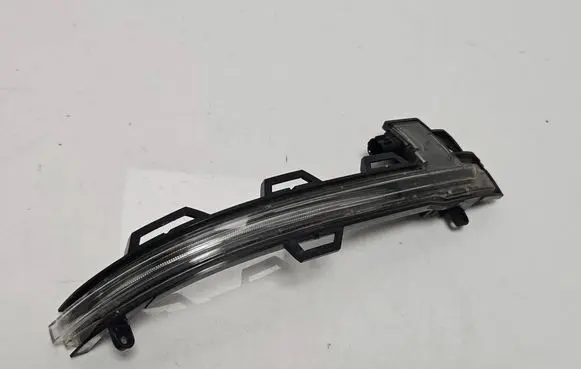 BMW X5 F15 Mirror indicator light 7291218