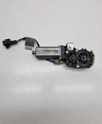 BMW X5 E70 Seat adjustment motor 4445548