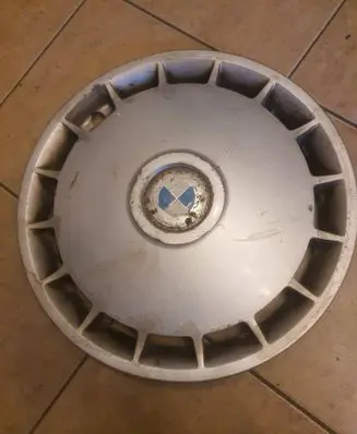 BMW 3 E36 R14 wheel hub/cap/trim 361311787781