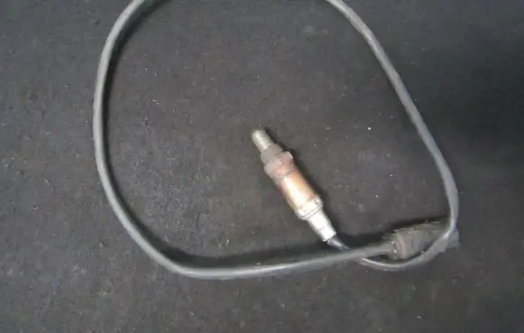 BMW 5 E39 Lambda probe sensor 0258005109 11781433940.9