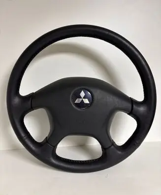 Mitsubishi Outlander Steering wheel