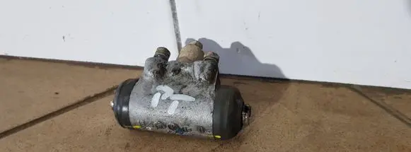 Isuzu D-Max Rear brake cylinder 