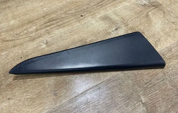 Nissan Navara D23 Other rear door trim element 822924JG0A