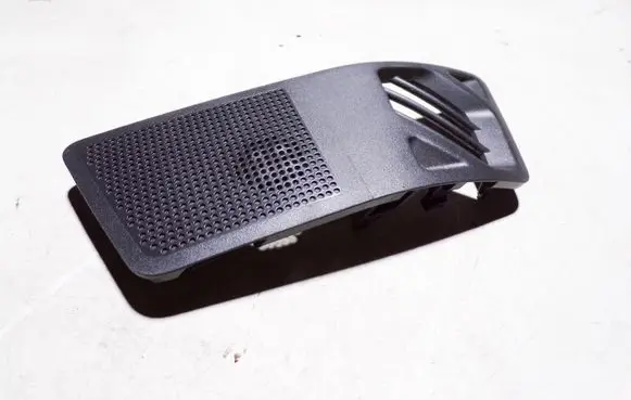 Side speaker trim/cover