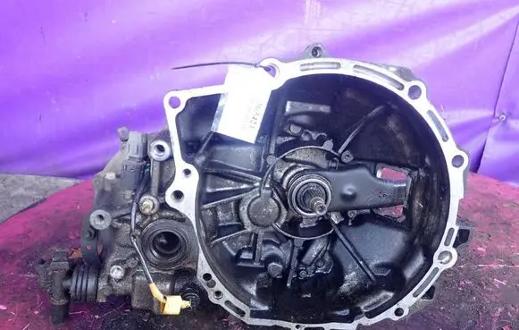 Mazda Premacy Manual 5 speed gearbox BRAK