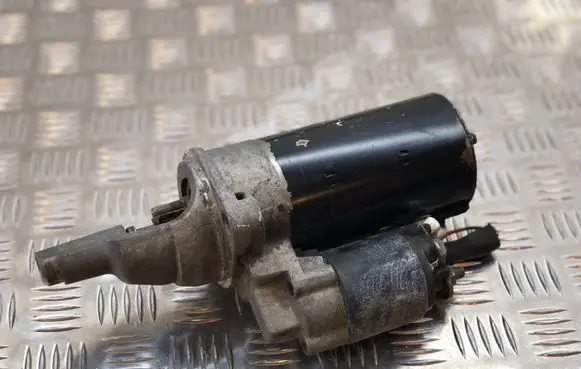 Audi A6 S6 C5 4B Starter motor