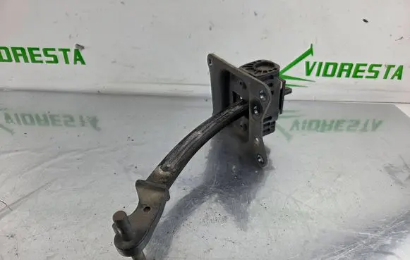 Opel Combo E Loading door check strap stopper 9681466280 ES72