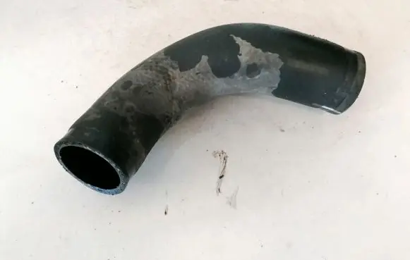 Toyota Avensis T270 Engine coolant pipe/hose 110106