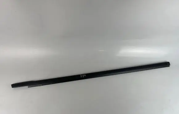 Renault Arkana Front door glass trim molding 5119161F 20220914