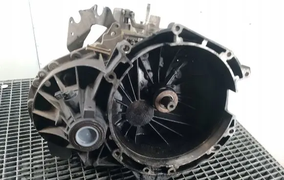 Ford Transit Manual 5 speed gearbox 1CR7002BL
