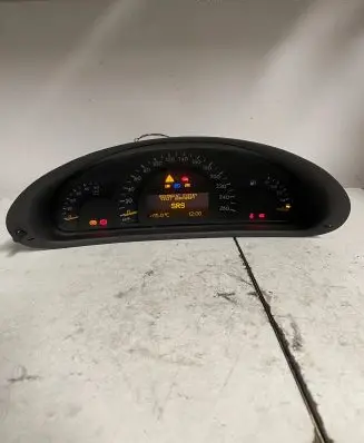 Mercedes-Benz C W203 Speedometer (instrument cluster) A2035401347 110080183