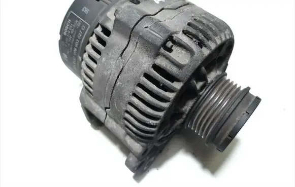 Audi A4 S4 B5 8D Generator/alternator 028903027Q 0123310031