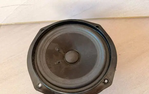 Seat Alhambra (Mk2) Rear door speaker 7N0035453B