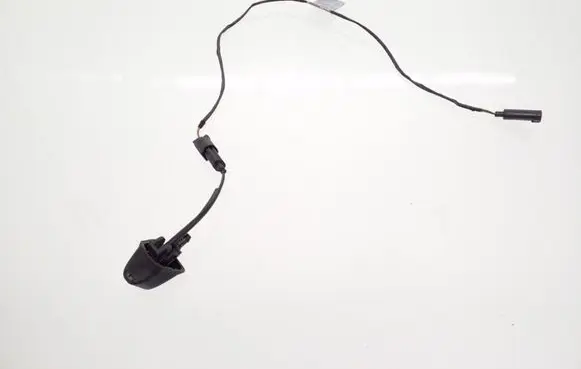 BMW 3 E90 E91 Windshield washer spray nozzle 7131299 6928635