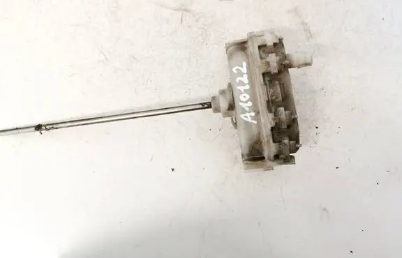 Audi A4 S4 B5 8D Central locking vacuum pump 8d0862153