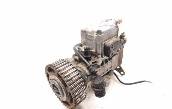 Renault Megane I Fuel injection high pressure pump 7700110395 0460414988