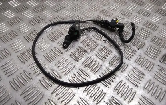 Opel Vectra C Camshaft position sensor 0281002213