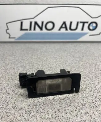 BMW 5 E60 E61 Number plate light 8372001