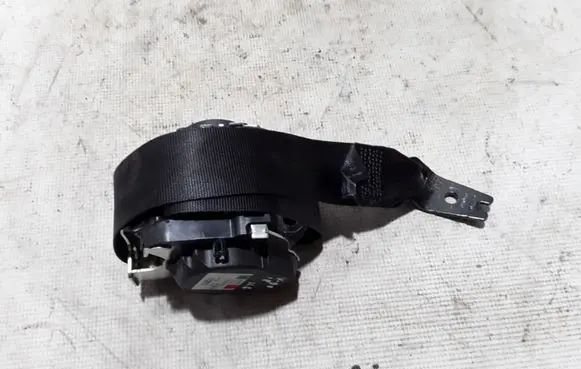 Volvo S90, V90 Rear seatbelt 39836042