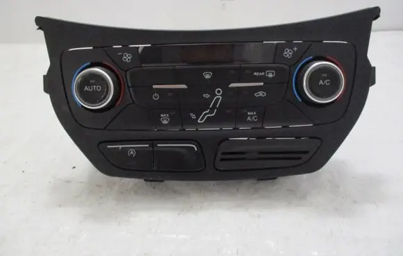 Ford Focus Climate control unit F1ET18C612AJ 0259A WZ5V026239