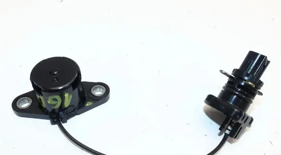 Toyota Land Cruiser (J150) Oil level sensor 