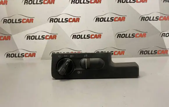 Volkswagen PASSAT B4 Light switch 04051301
