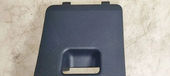 Nissan Murano Z50 Fuse box cover 68964CC001