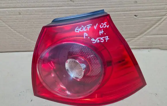 Volkswagen Golf V Rear/tail lights 1K6945096E 028490202A 01054089