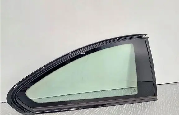 BMW 2 F22 F23 Rear side window 7294346
