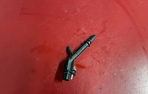 Mini One - Cooper F56 F55 Vacuum valve 7620923 11667620923