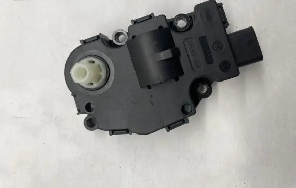Audi A5 8T 8F A/C air flow flap actuator/motor 412650750