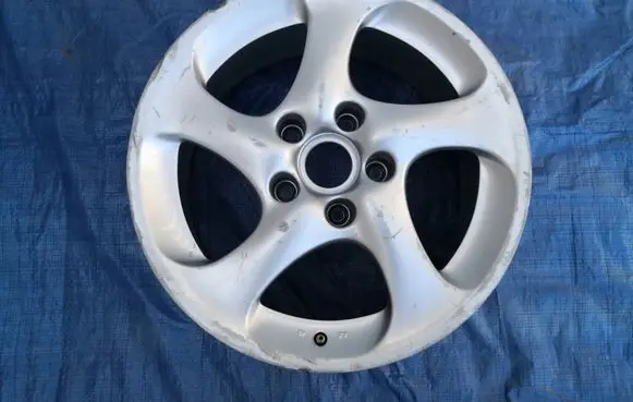 Porsche 911 996 R18 alloy rim 99636213631